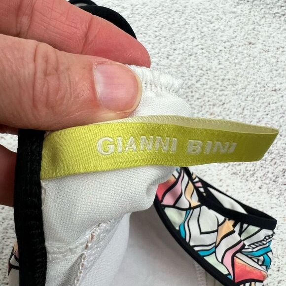 Gianni Bini Women's Aztec Print Bikini Top Size M Multicolor - Picture 7 of 8